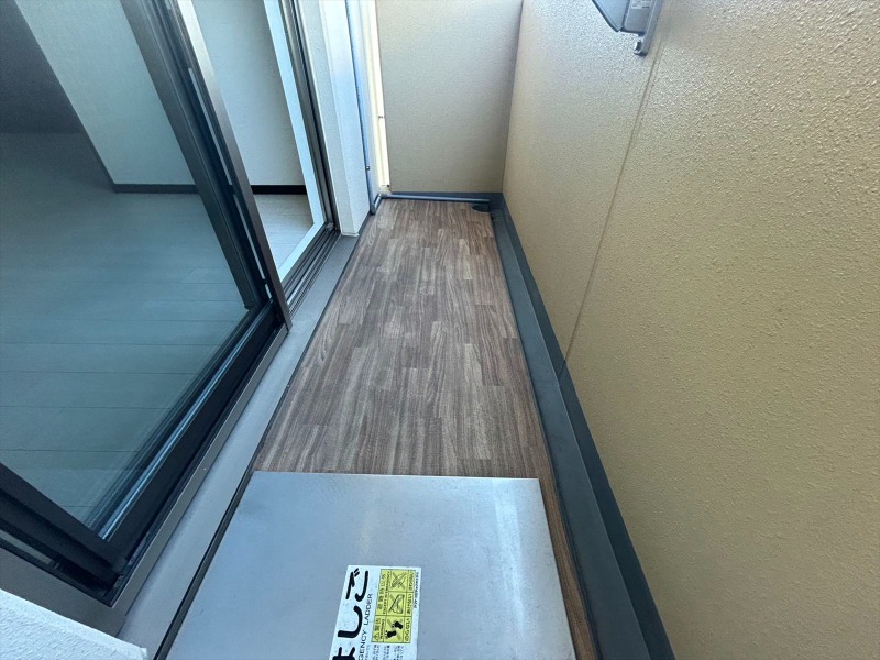 バルコニー　明るいバルコニーです