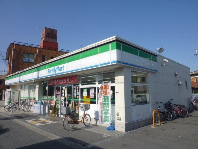 コンビニ　ファミリーマート玉串元町一丁目店（コンビニ）まで95m