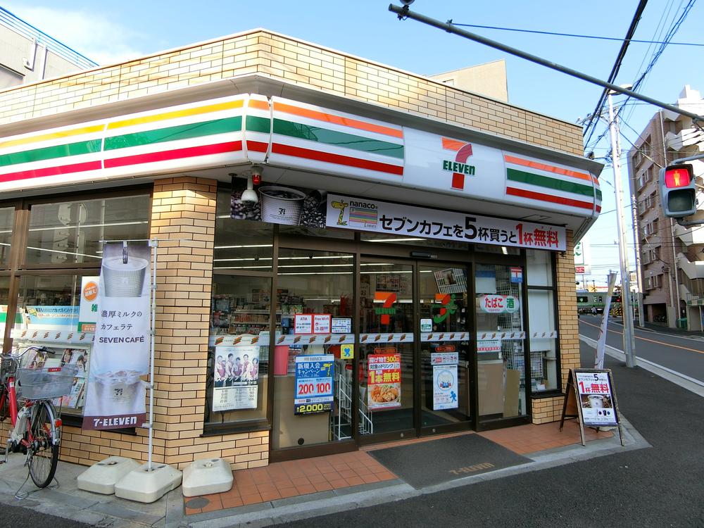 コンビニ　セブンイレブン 横浜大口駅南店（コンビニ）まで120m