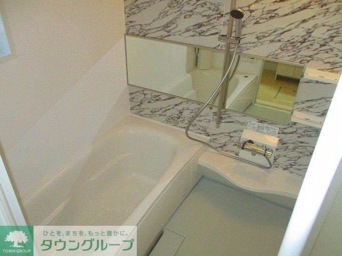 バス・シャワールーム　お問合せはタウンハウジングまで！※現地待合わせ相談可能