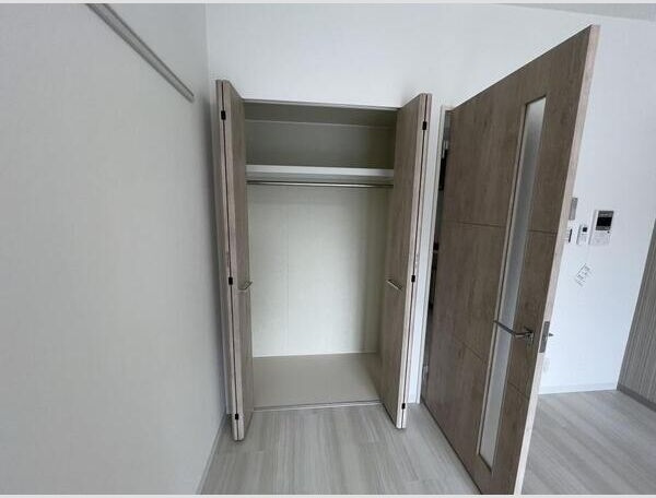 収納　※写真は同じマンションの違う部屋のものになります。