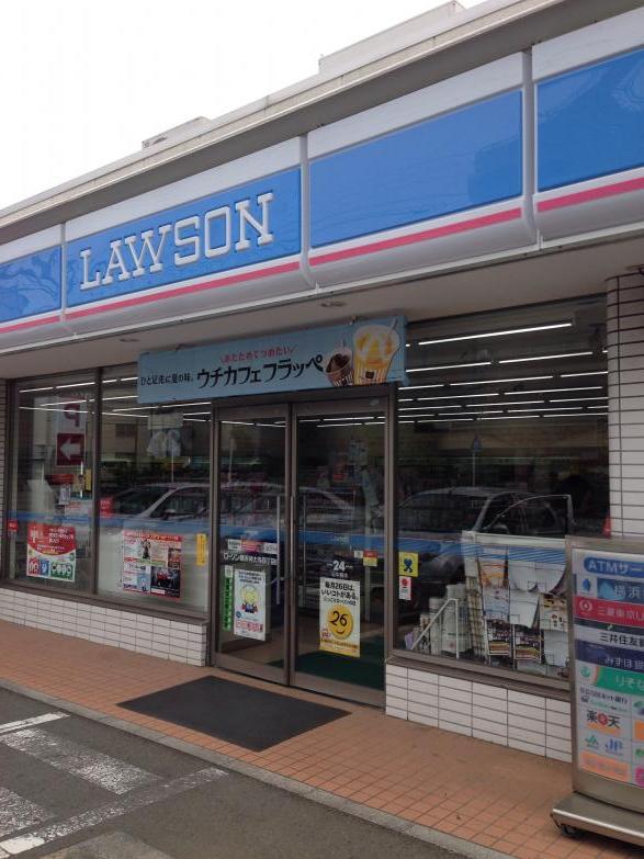 コンビニ　ローソン横浜神大寺一丁目店（コンビニ）まで373m
