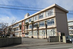 小学校　平岡南小学校（小学校）まで1220m