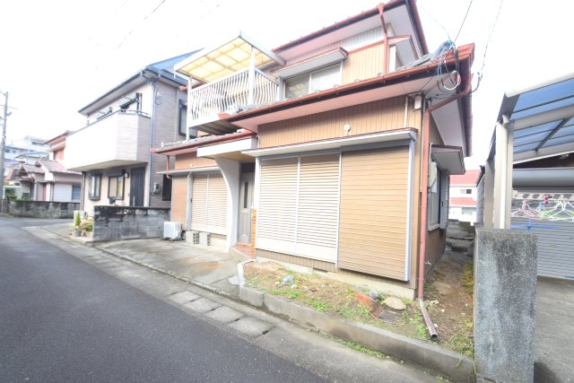 建物外観　落ち着いた雰囲気の外観です