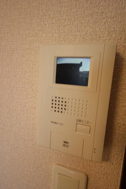 セキュリティ　来訪者の顔を確認できるＴＶドアホン