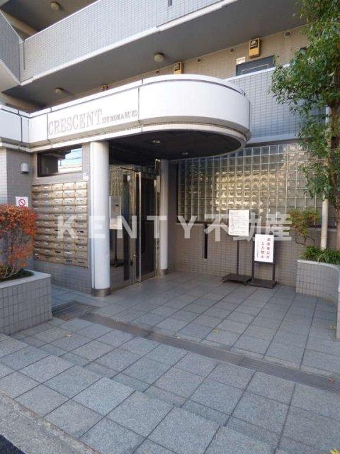エントランス　ゆとりのあるエントランスです