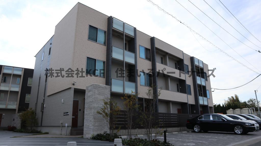 建物外観　外観は落ち着いています
