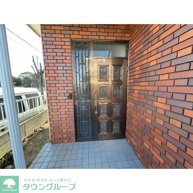 エントランス　エントランス