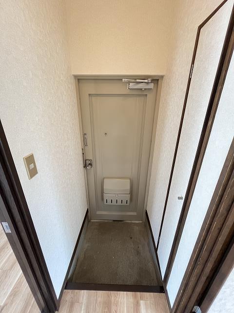 玄関　玄関