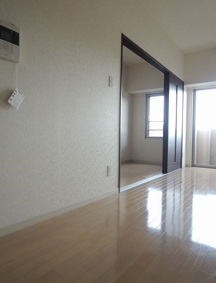 玄関　別部屋参考写真。