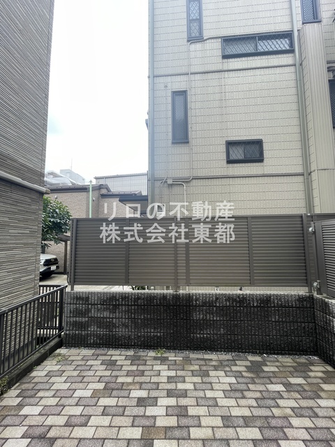 バルコニー　広々バルコニー！一気に洗濯物も干せそうです◎