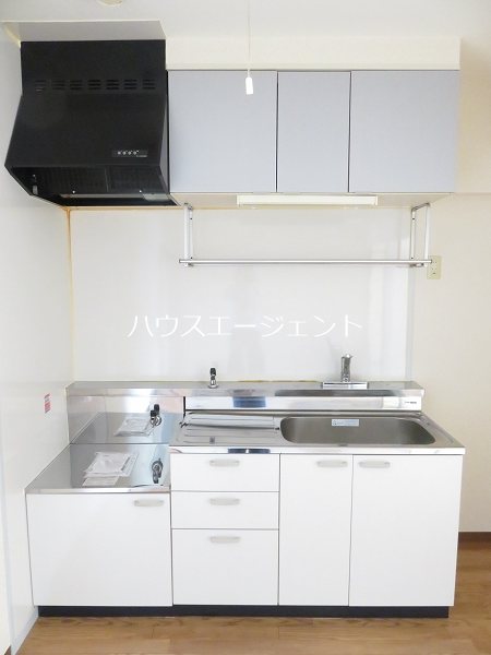 キッチン　2口ガスコンロ設置可能。都市ガスです。※参考画像