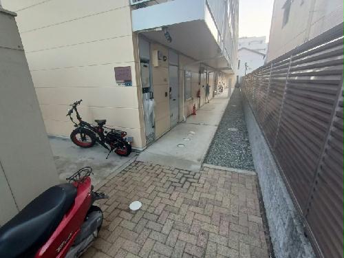 エントランス　物件入り口です。