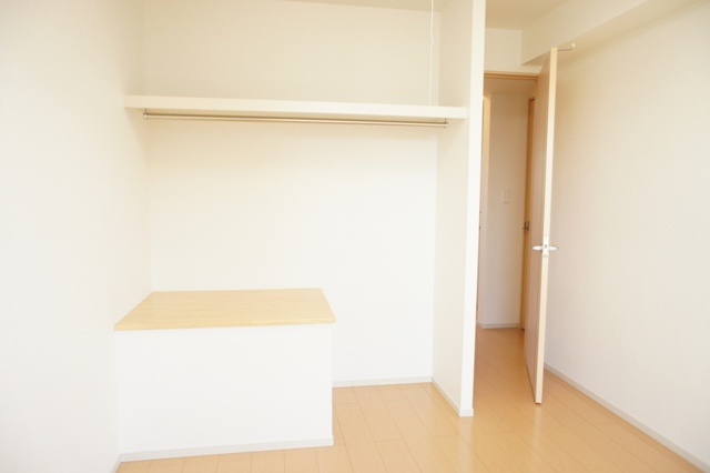 収納　図面と現状に相違がある場合には現状を優先