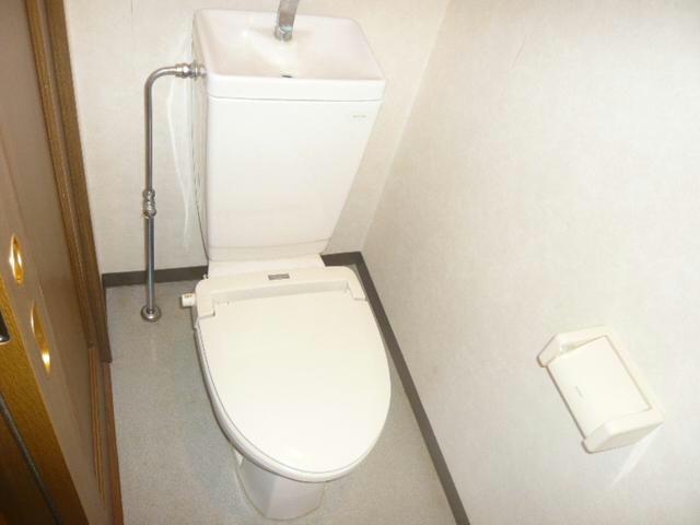 トイレ　別部屋イメージ