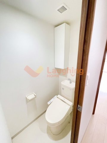 トイレ　清潔感のあるトイレです