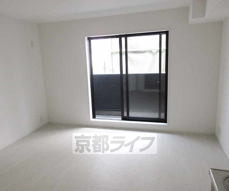 居室・リビング　広々としたお部屋です！
