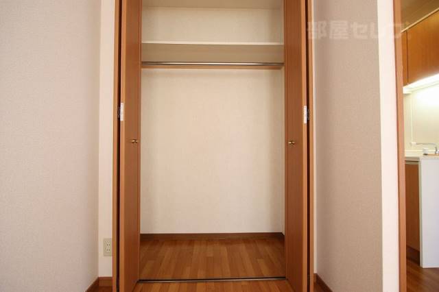 収納　広いクローゼット
