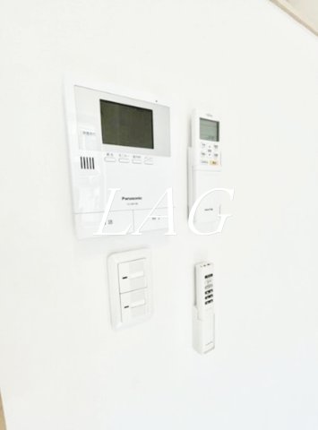 セキュリティ　モニター付きインターホンです。