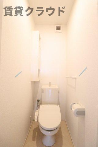 トイレ　マストアイテム！温水洗浄便座♪