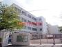 小学校　高槻市立高槻小学校（小学校）まで969m
