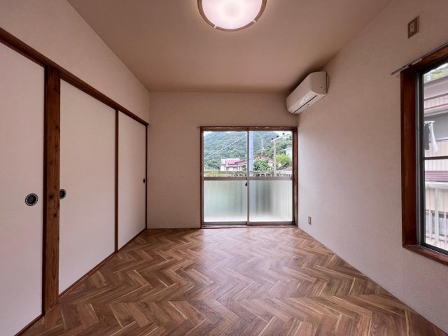 その他部屋・スペース　明るい6帖のお部屋です