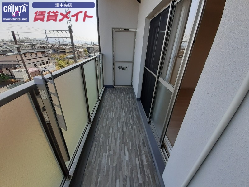バルコニー　同型参考写真