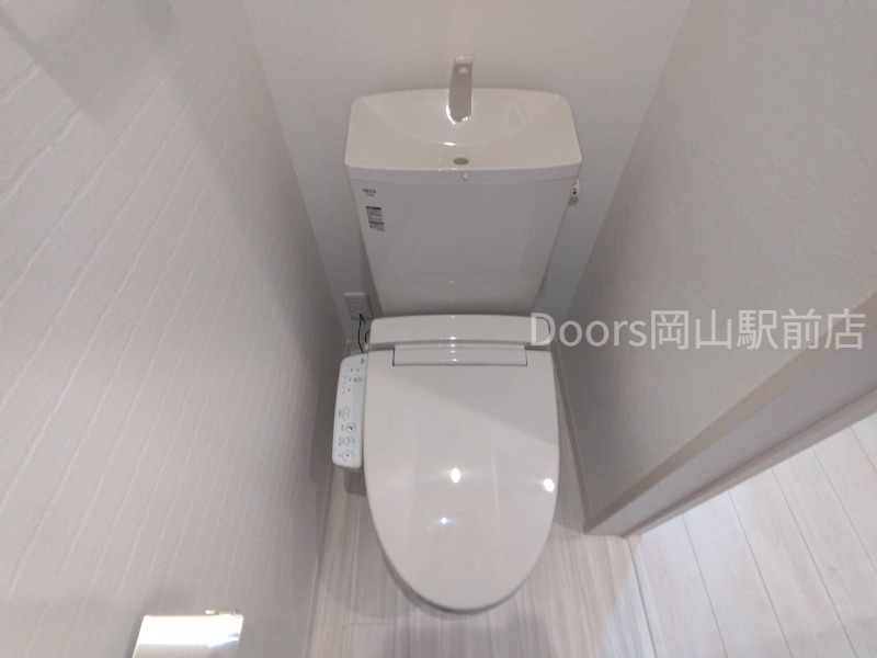 トイレ　同タイプのお部屋の写真です。