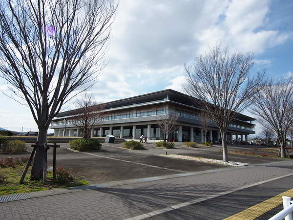 図書館　奈良県立図書情報館（図書館）まで1420m