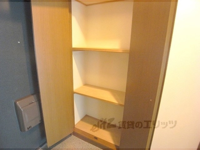 収納　下駄箱