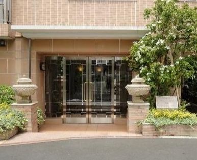 エントランス　☆共用部分☆