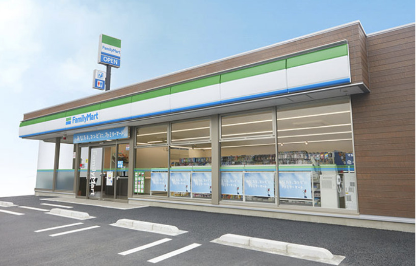 コンビニ　ファミリーマート 荻窪教会通り店（コンビニ）まで2810m