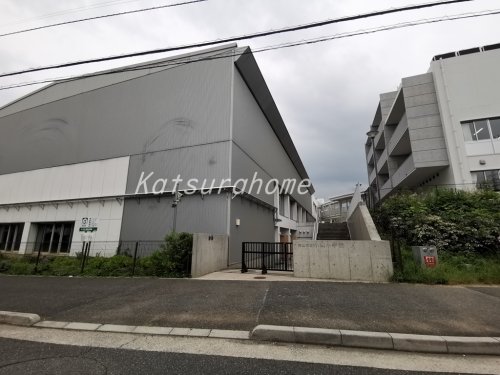 小学校　流山市立小山小学校（小学校）まで871m