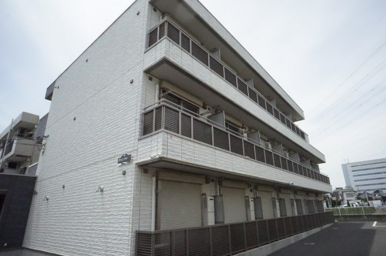 建物外観　東南側より撮影