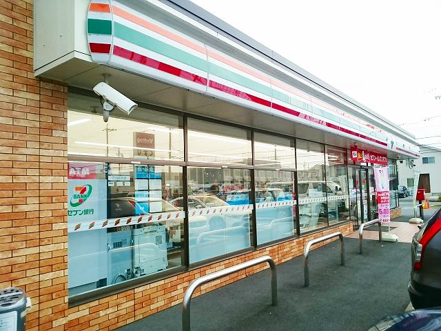 コンビニ　セブンイレブン一宮奥町神田店（コンビニ）まで327m