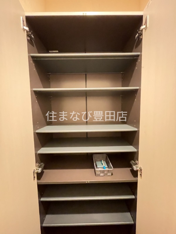 玄関　同型タイプ