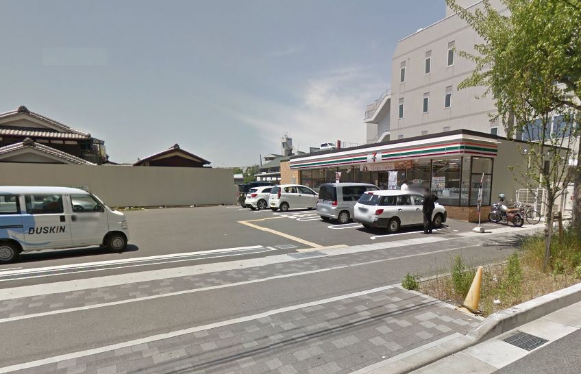 コンビニ　セブンイレブン 京都竹田西内畑町店（コンビニ）まで97m