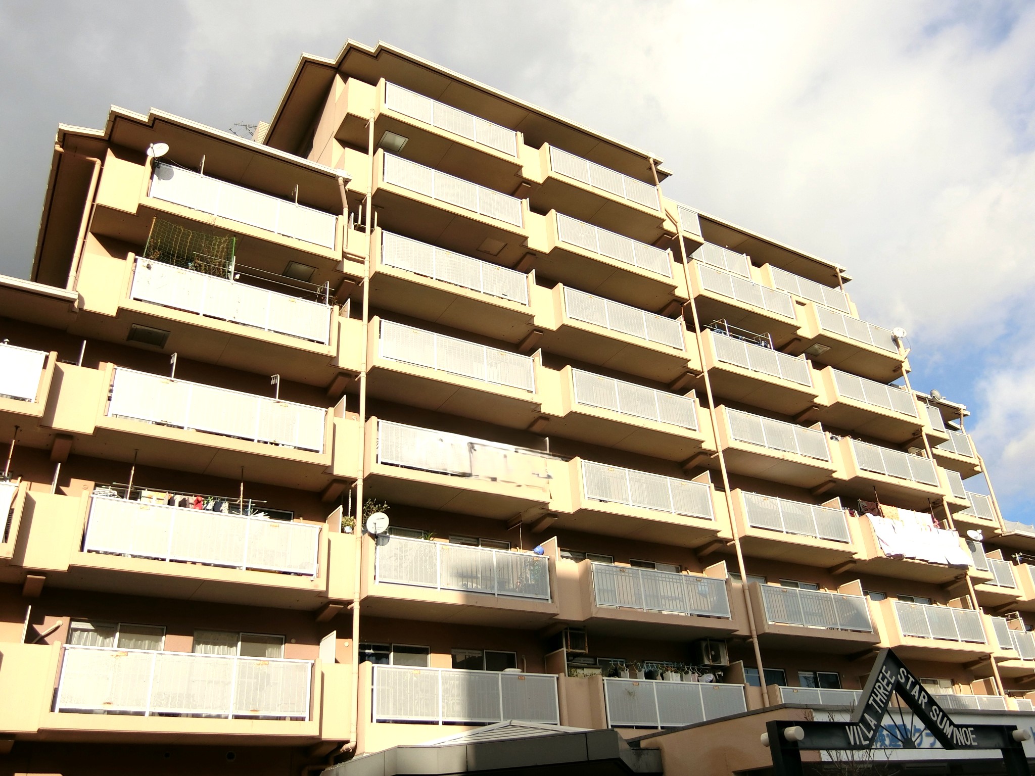 建物外観