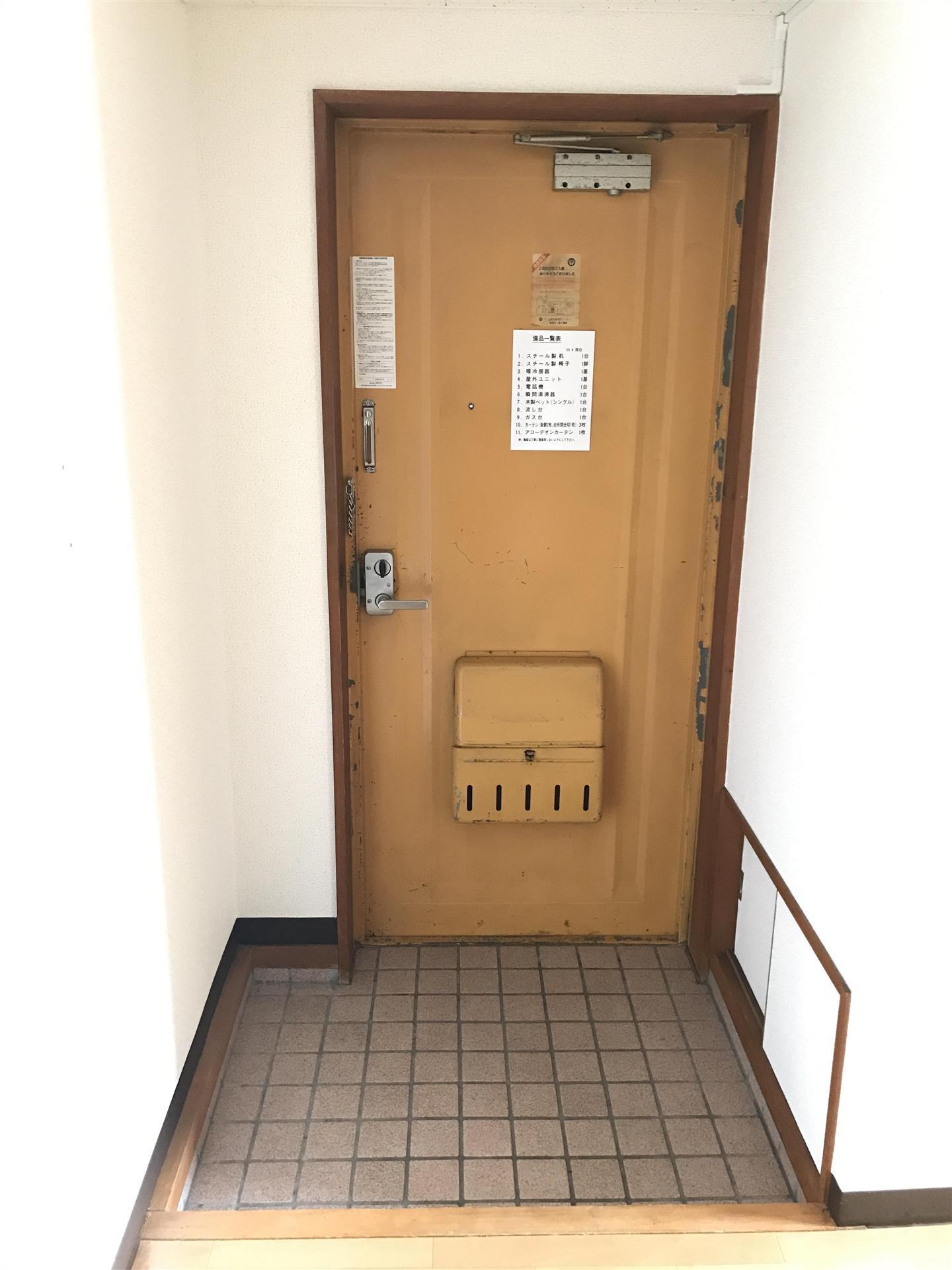 玄関