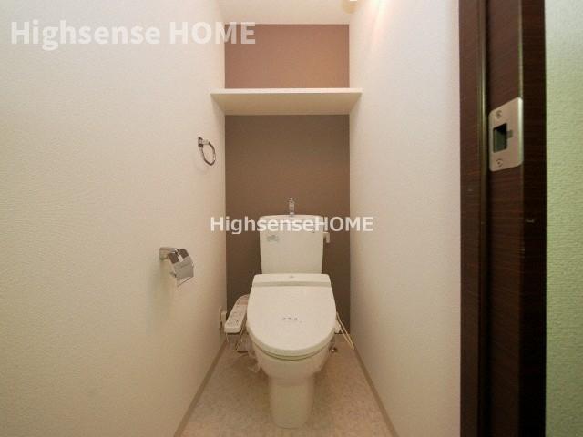 トイレ　落ち着いたトイレです