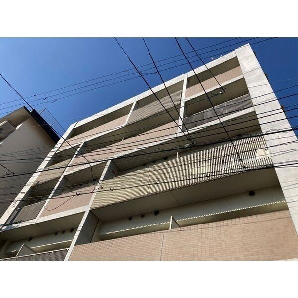 建物外観　落ち着いた雰囲気の外観です