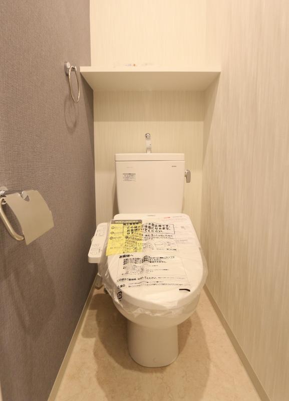トイレ　同タイプ（参考写真）