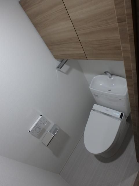 トイレ　コンパクトで使いやすいトイレです
