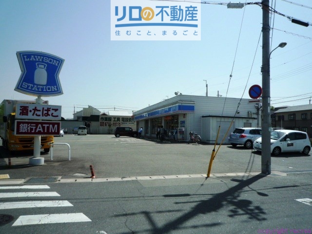 コンビニ　ローソン伊丹鋳物師五丁目店（コンビニ）まで556m