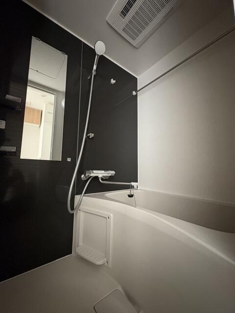 バス・シャワールーム　※画像は同物件別部屋です