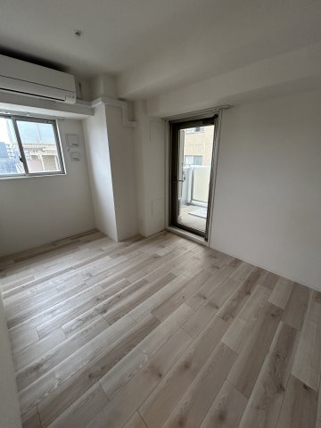 居室・リビング　※写真は同じマンションの違う部屋のものになります。