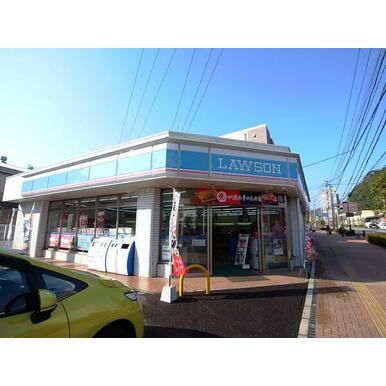 コンビニ　ローソン 長崎昭和町店（コンビニ）まで244m