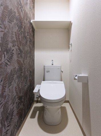 フジパレス東三国ヶ丘WESTのトイレ写真