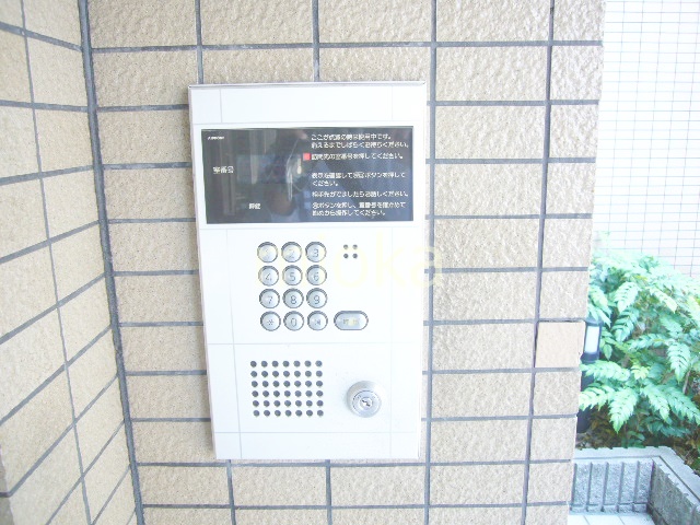 セキュリティ　オートロック付き