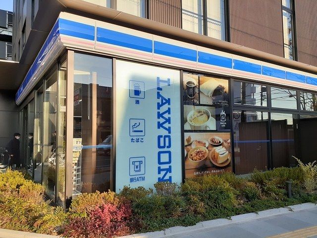 コンビニ　ローソン 春日井駅南口店（コンビニ）まで600m